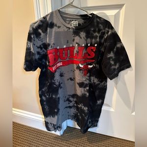 Chicago Bulls Tie Dye T-Shirt Men’s Size Large Ultra Game Urban Outfitters